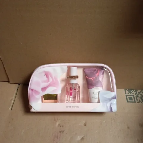 LITTLE LUXURIES PINK COSMETIC SET – MINI PERFUME BOTTLE & LOTION IN ZIP CASE