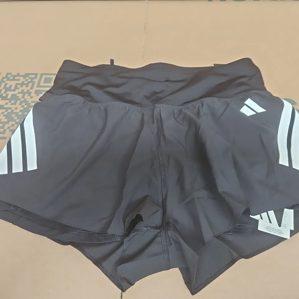 ADIDAS BLACK GYM SHORTS SIZE M