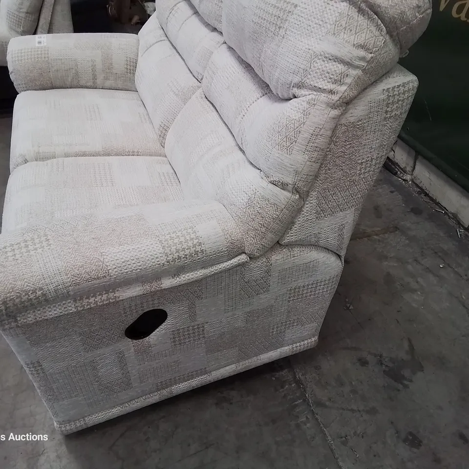 QUALITY BRITISH DESIGNER & MANUFACTURED G PLAN MALVERN TWO SEATER SOFA LYDIA BLUSH FABRIC 