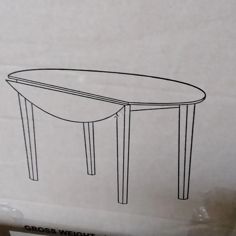 BOXED EXETER DINING TABLE WHITE 