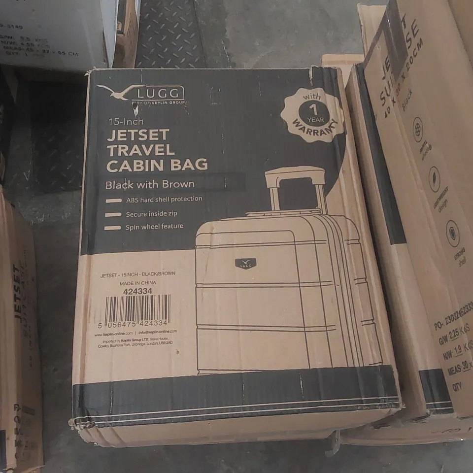 BOXED LUGG CABIN BAG