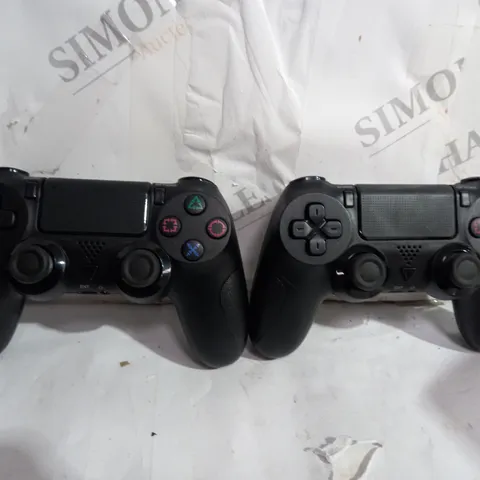 SET OF 2 UNBRANDED GAMING CONTROLLERS