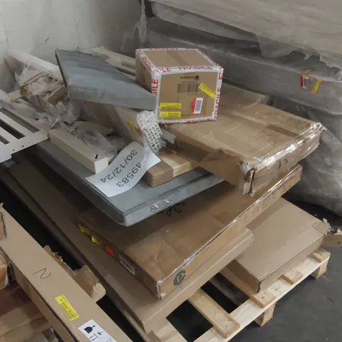 PALLET OF ASSORTED FURNITURE PARTS ECT