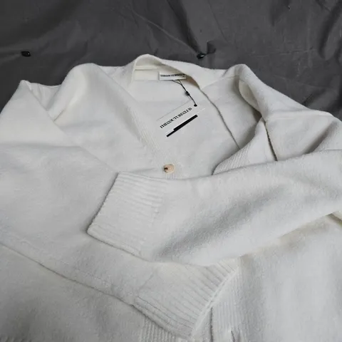 THE COUTURE CLUB EMBROIDERED KNITTED CARDIGAN – OFF-WHITE – XL