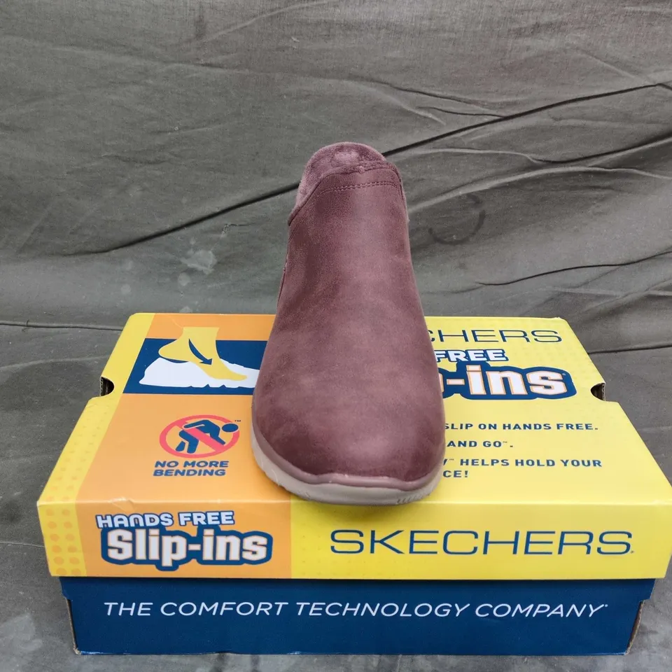 BOXED SKECHERS HANDS FREE SLIP-INS DARK ROSE BOOT, UK 8 – WOMEN