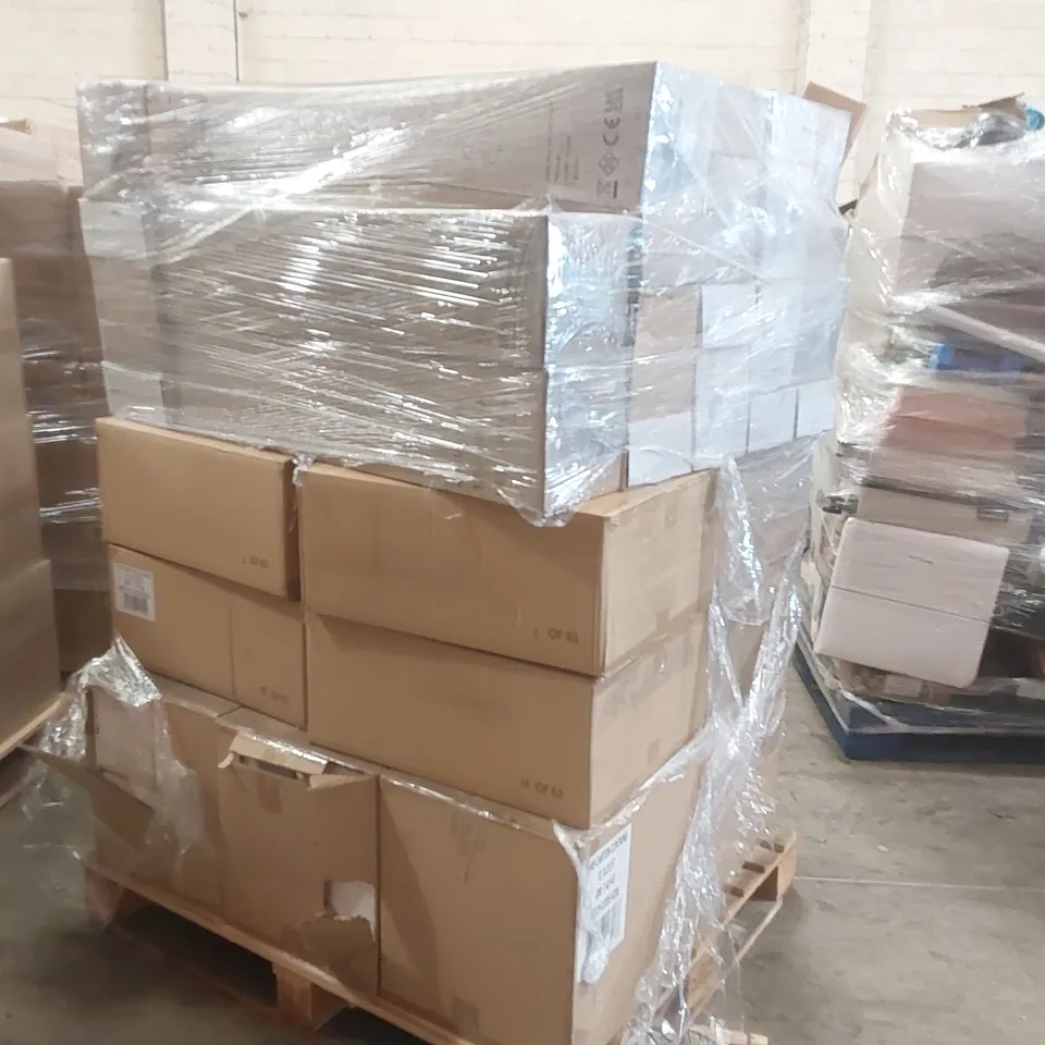 PALLET CONTAINING APPROXIMATELY 50 EURO BRUSHED CHROME TOUCH TABLE LAMP WITH WHITE SHADE, 70 EURO SMALL TRUMPET TOUCH TABLE LAMP CHROME WHITE, 18 EURO 90CM LED RGB BUBBLE FISH LAMP