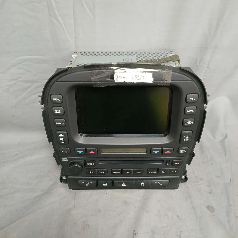 JAGUAR CAR STEREO HEAD UNIT WITH DISPLAY – 12V, BY DENSO (PART NO. 2R83-18B876-BG)