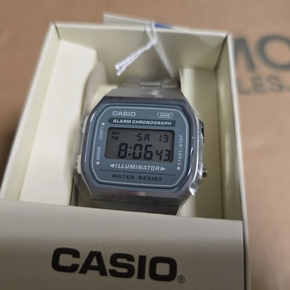 BOXED CASIO VINTAGE A168WA-3AYES WATCH 