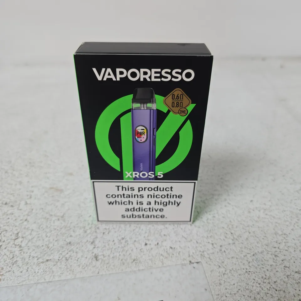 BOX OF APPROXIMATELY 30 ASSORTED VAPORESSO  E CIG ITEMS 