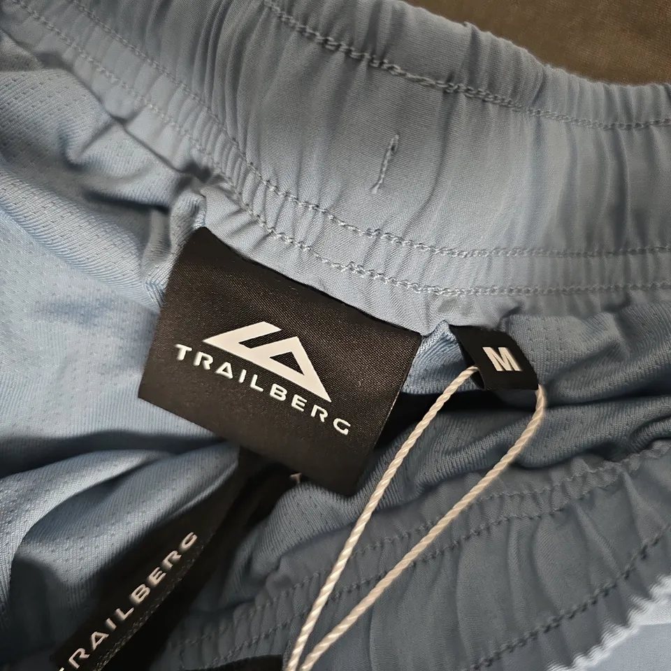 TRAILBERG ESSENTIALS 2.0 SHORTS – FADED DENIM, UK SIZE M