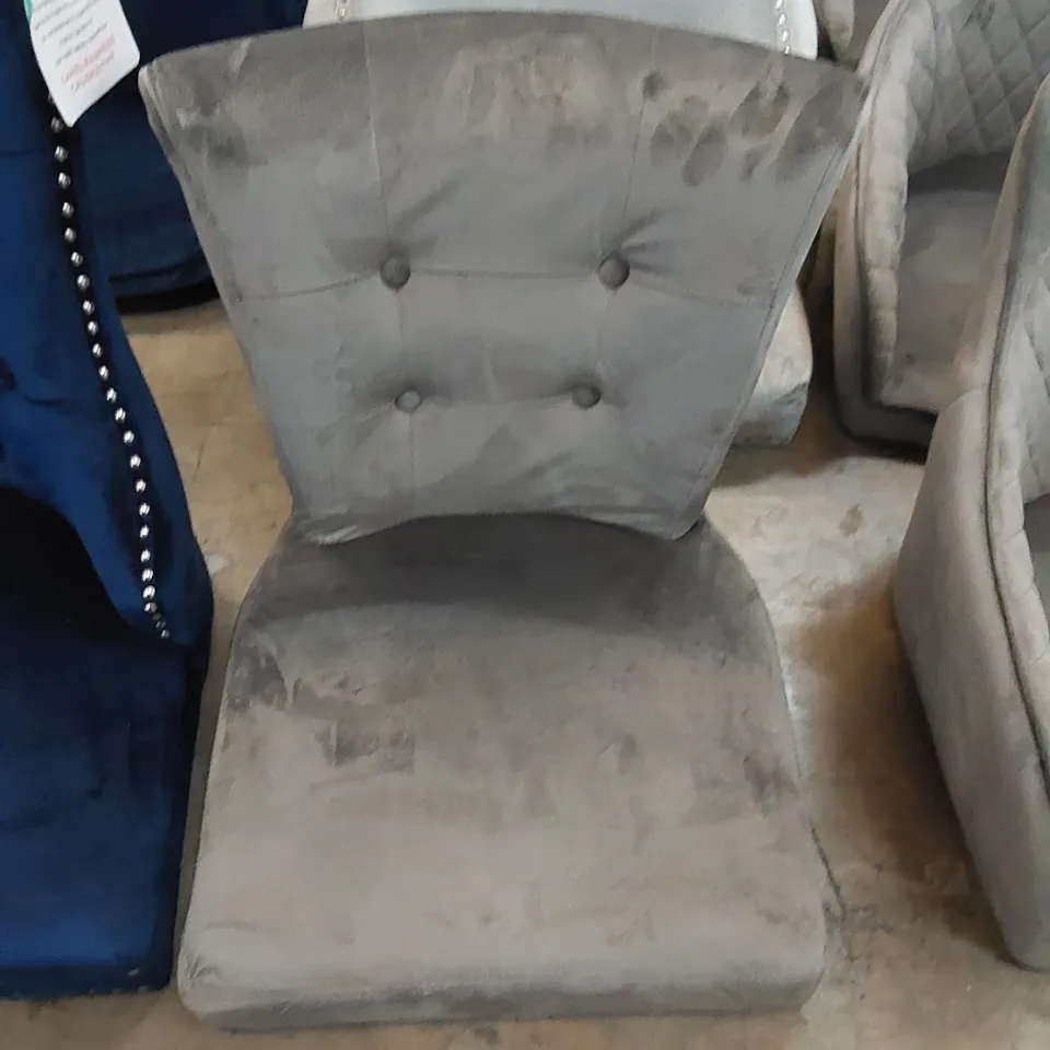 3 X ASSORTED DINING CHAIR SEATS IN GREY 