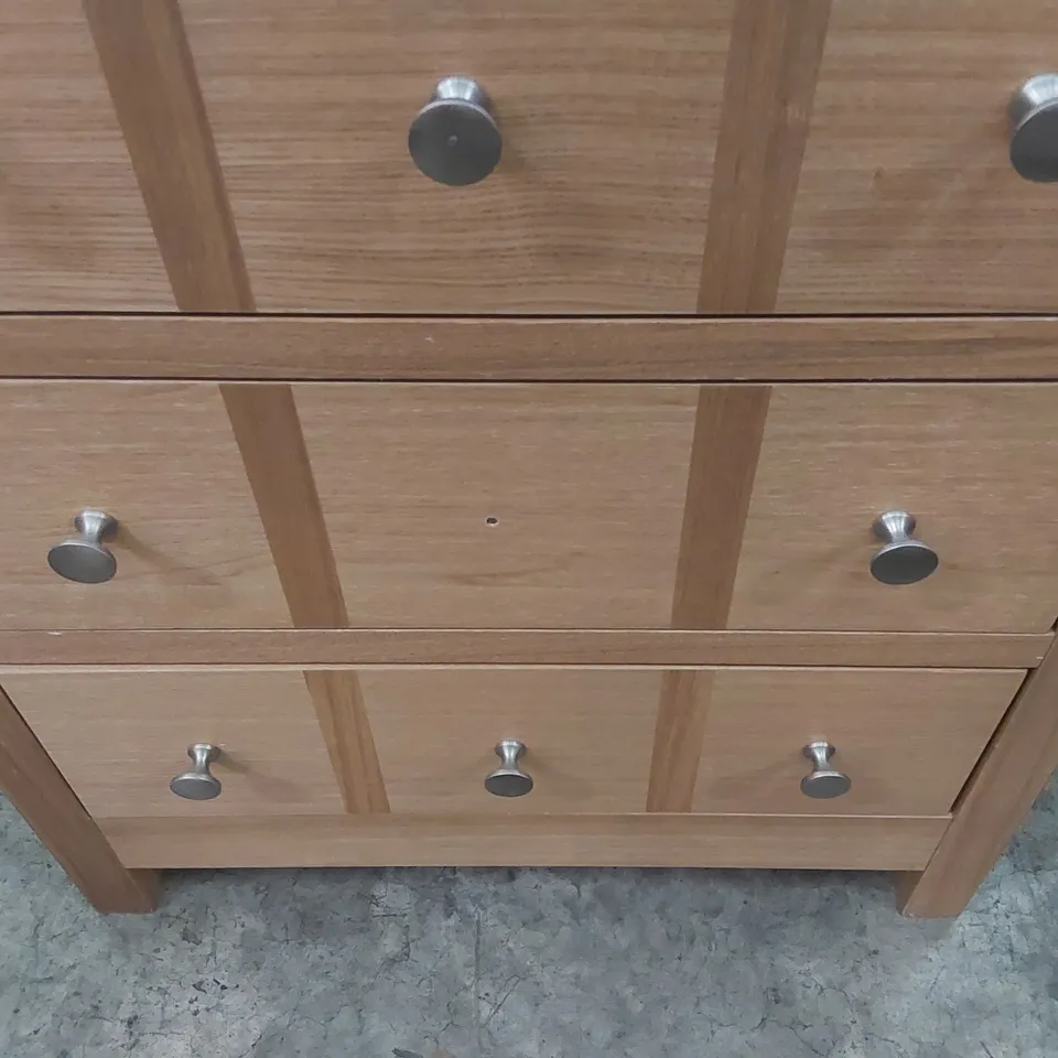 DESIGNER OAK MULTI DRAWER UNIT 