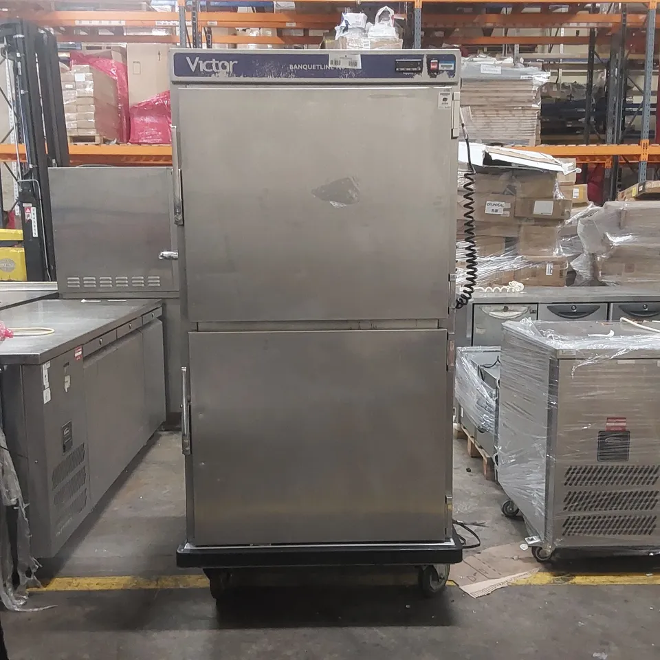 VICTOR COMMERCIAL BANQUETLINE BANQUET CART BL100H2Z