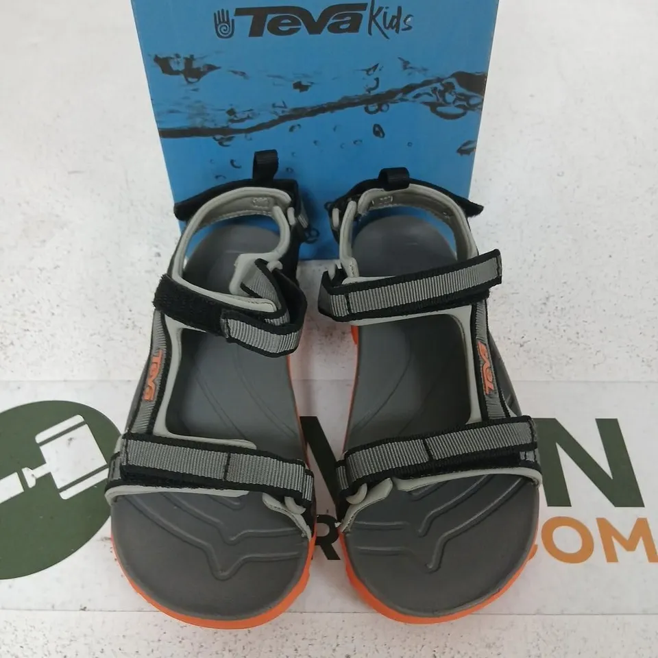 TEVA KIDS TANZA SANDALS – GREY/BLACK WITH ORANGE SOLE