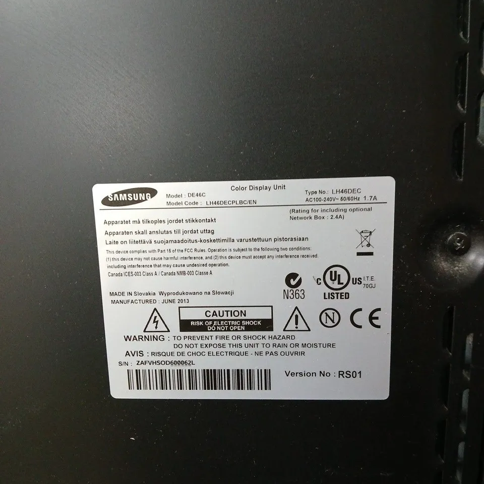 SAMSUNG TELEVISION – BOXED NO ACCESSORIES