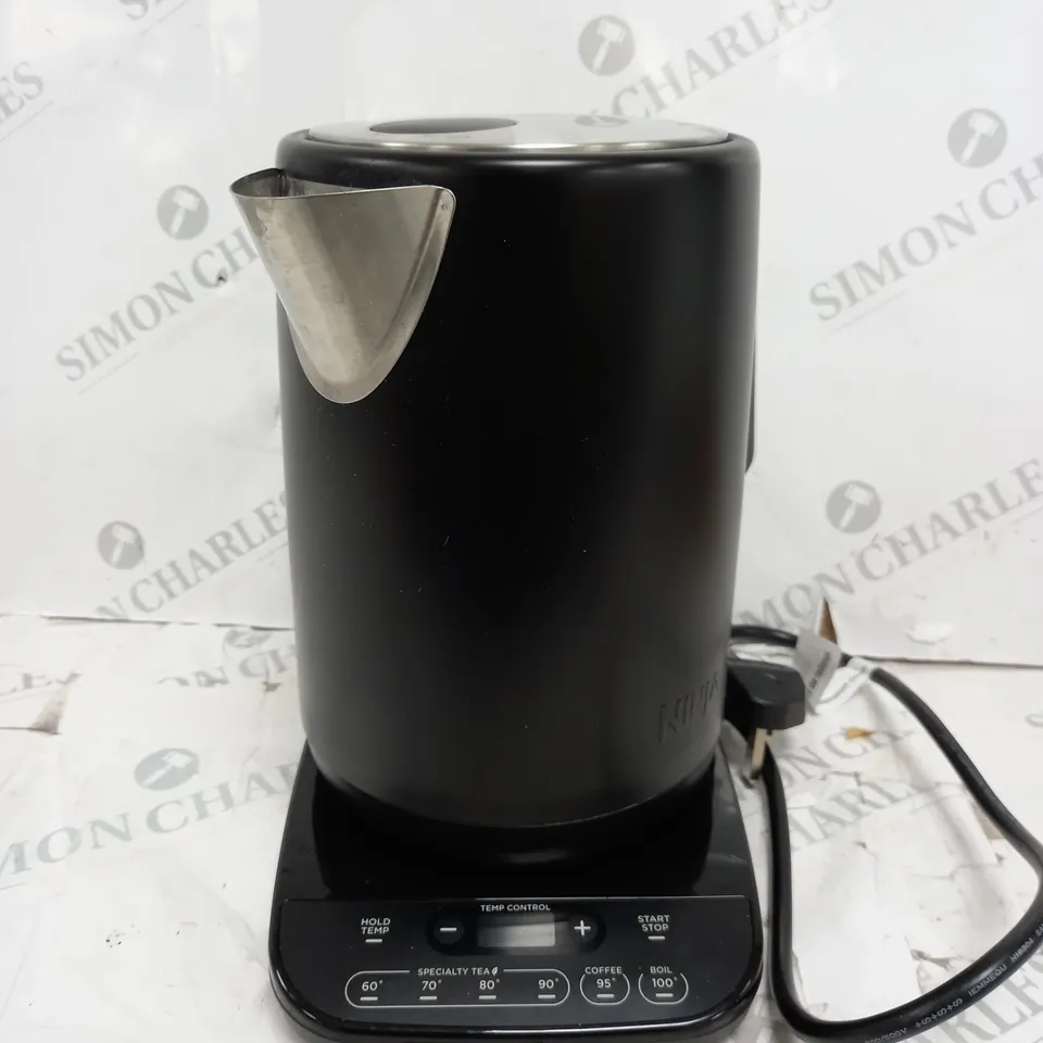 BOXED NINJA PERFECT TEMPERATURE KETTLE KT200UK