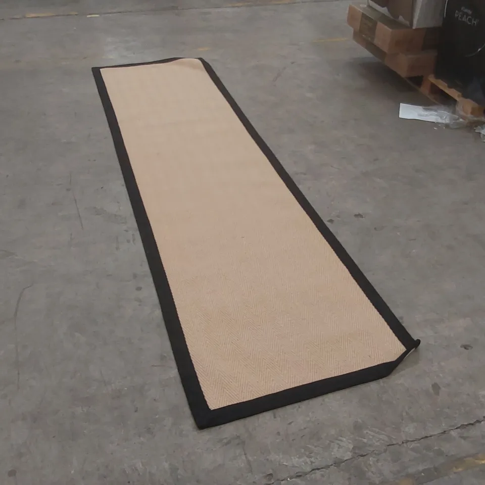 QUALITY DESIGNER AREA RUG - APPROXIMATELY 300 x 80cm