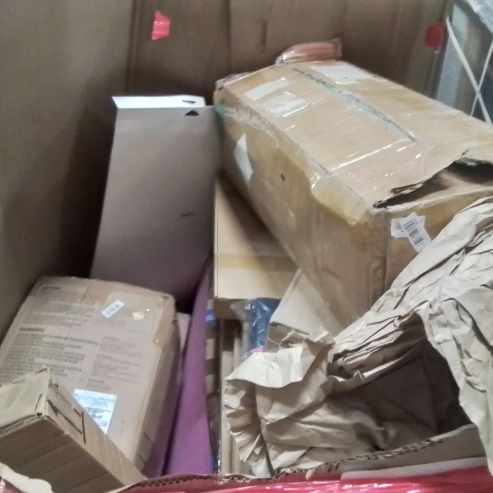 PALLET OF ASSORTED HOUSEHOLD GOODS AND PRODUCTS TO INCLUDE;TURNTABLE AND SPEAKERS BLUETOOTH RECORD PLAYER,PORTABLE DISH WASHER,CLOCK