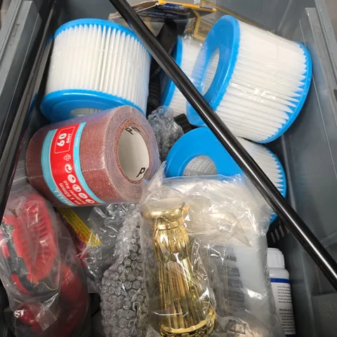BOX OF ASSORTED ITEMS TO INCLUDE AIR FILTERS - DOOR HINGE - SAN PAPER 