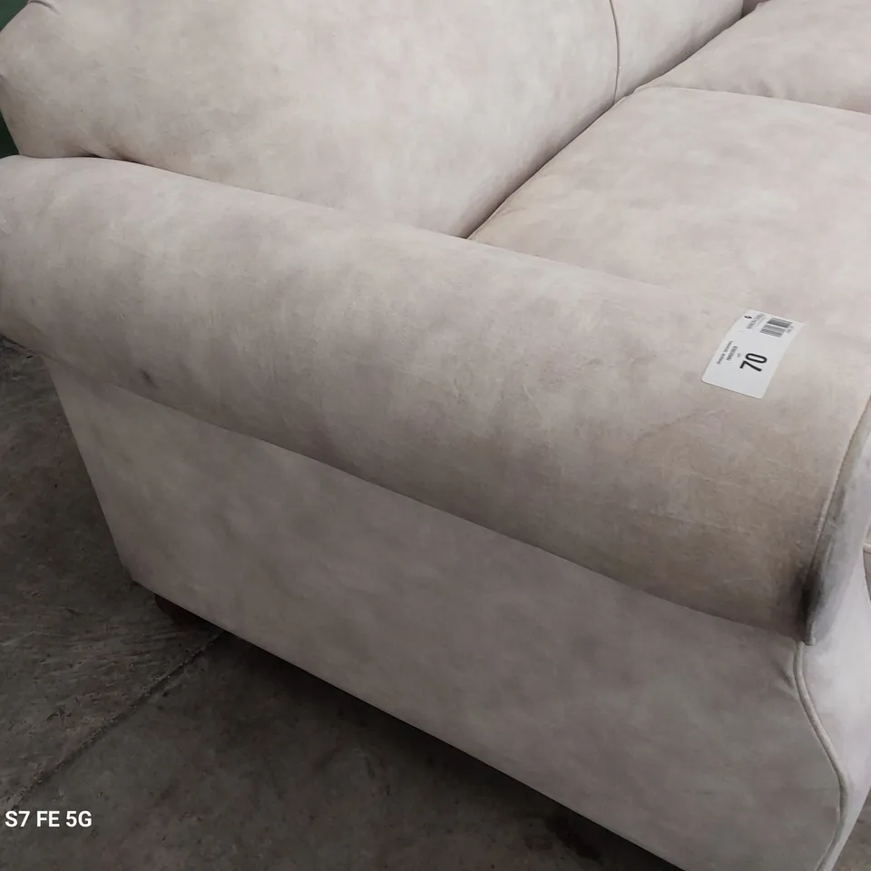 DESIGNER CHILMARK THREE SEARER METAL ACTION SOFABED ALMONGPD PLUSH FABRIC 