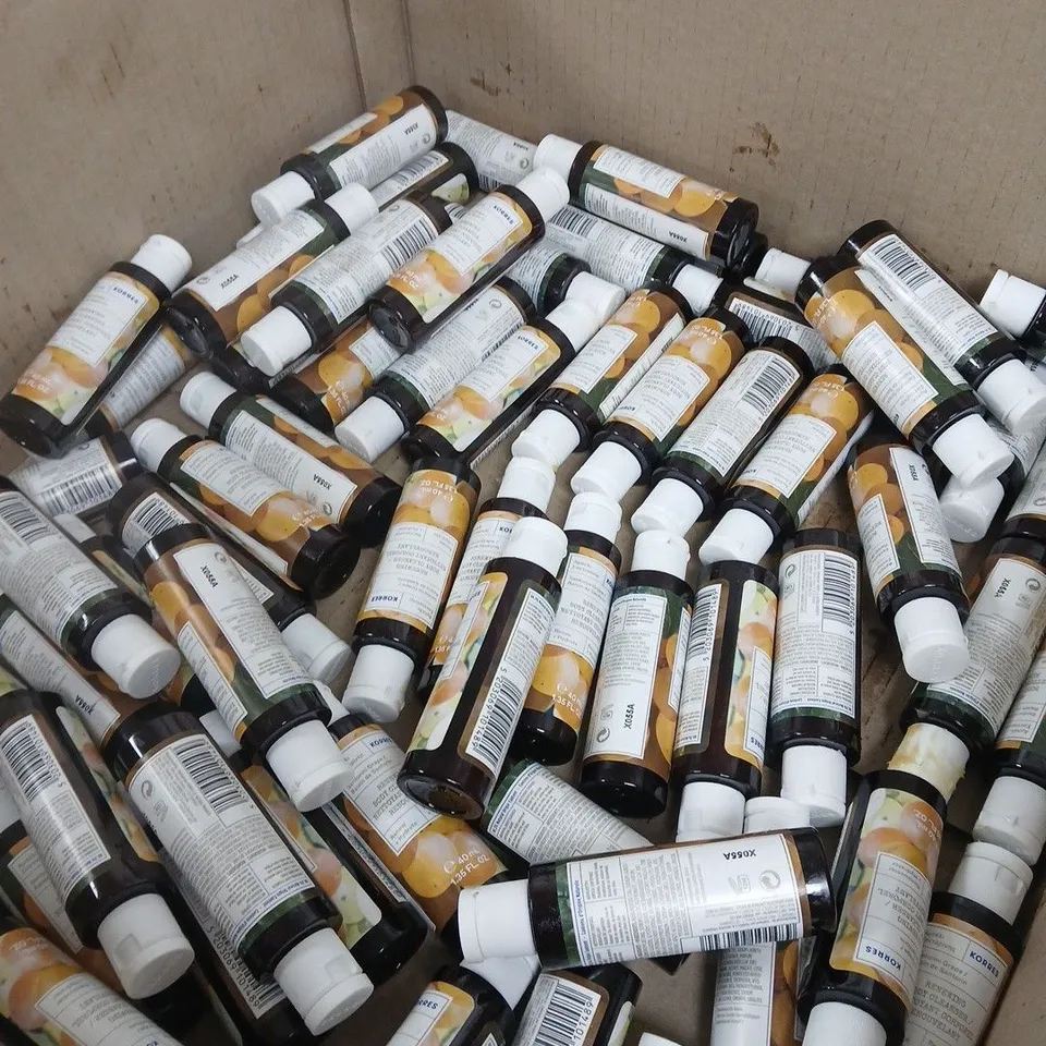 BOX OF A LARGE AMOUNT OF KORRES BODY CLENSERS