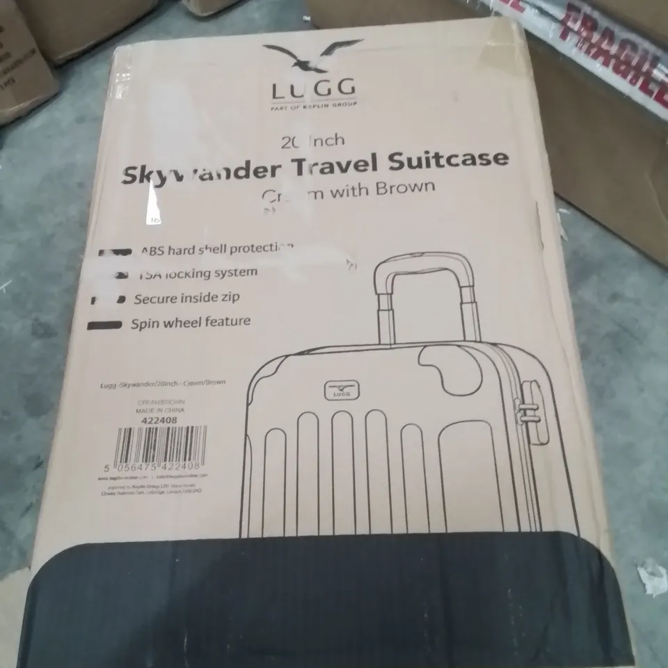 BOXED LUGG 20INCH SKYWANDER TRAVEL SUITCASE CREAM WITH BROWN 