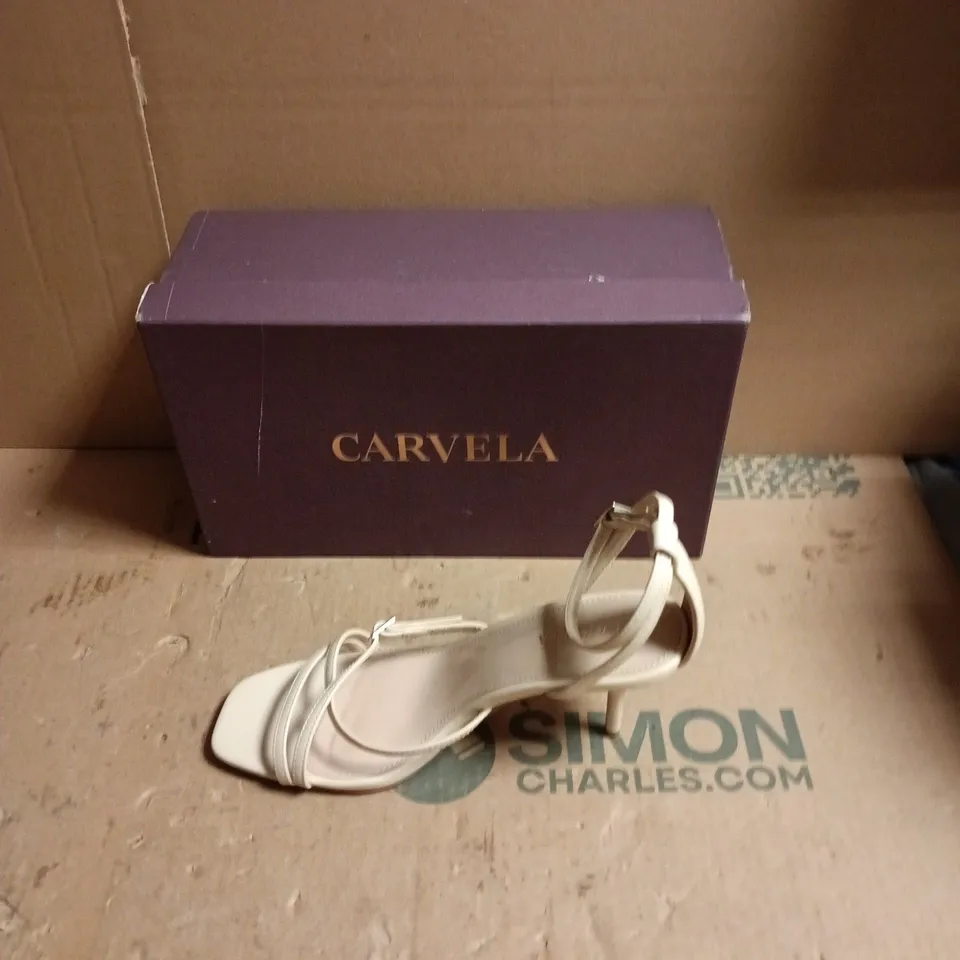 CARVELA WHITE STRAPPY SANDALS – BOXED - EUR SIZE 39