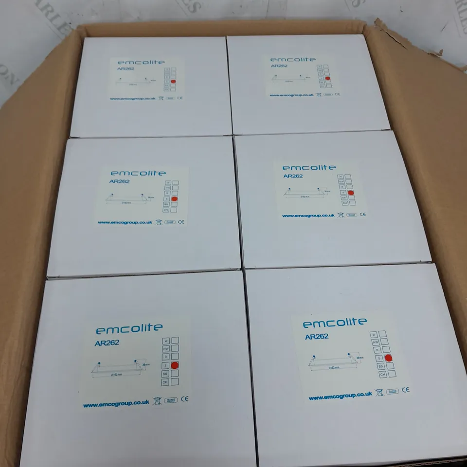 APPROXIMATELY 30 EMCOLITE DOWNLIGHT AR262
