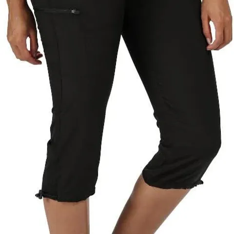 BRAND NEW REGATTA WOMEN'S XRT CAPRI LIGHT TROUSERS IN BLACK - UK 18