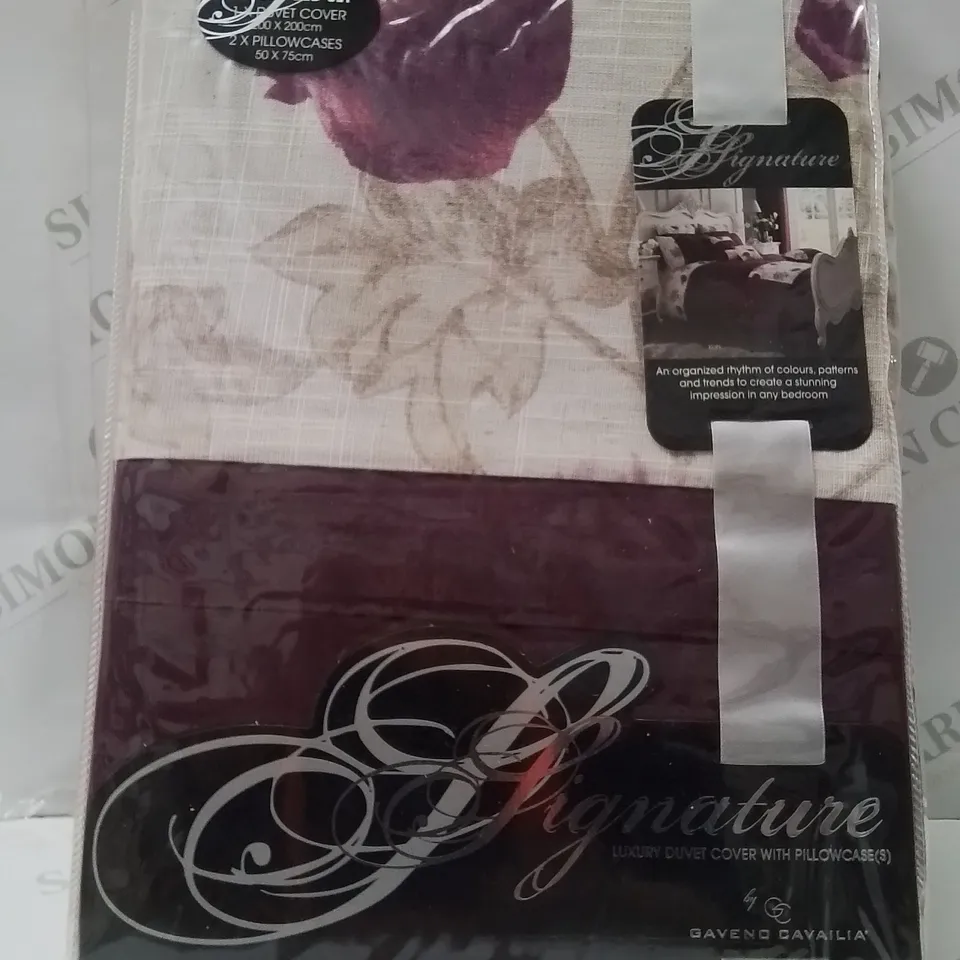BRAND NEW SIGNATURE GAVENO CAVAILIA DOUBLE DUVET COVER SET  -PURPLE-