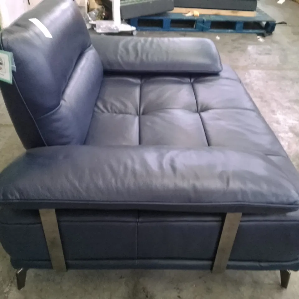 QUALITY DESIGNER ELECTRIC RECLINER LOVESEAT - BLACK LEATHER 