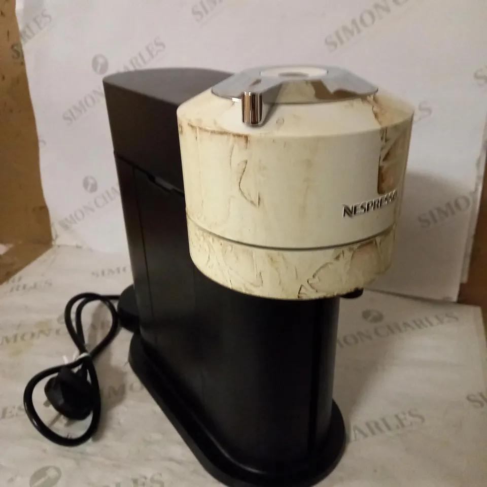 MAGIMIX NESPRESSO VERTUO NEXT COFFEE MACHINE