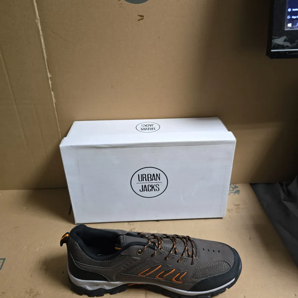 URBAN JACKS HIKING SHOES – MEN'S, GREY/BLACK WITH ORANGE DETAILING - UK SIZE 11
