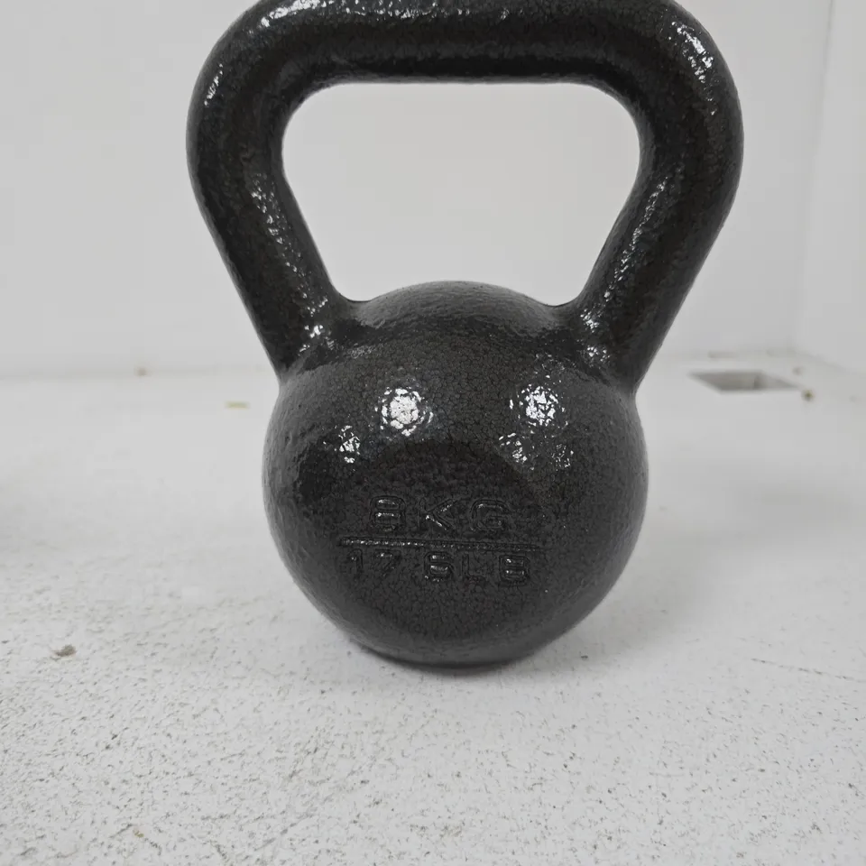 CAST IRON KETTLEBELL, 8 KG