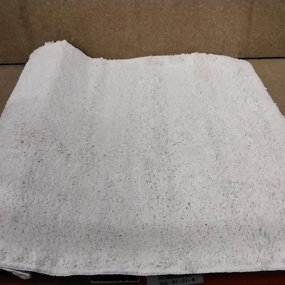  BRAND NEW PACO HOME CREAM SYDNEY RUG SIZE 70CM X 120CM