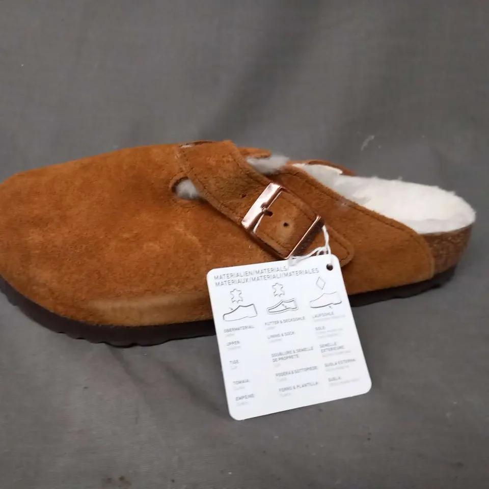 BOXED BIRKENSTOCK BOSON VL/SHEARLING NORMAL FIT SIZE 4.5