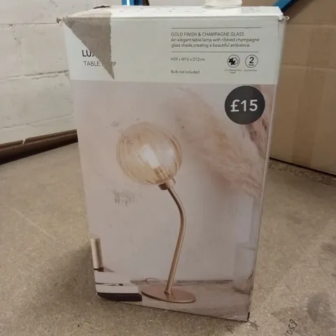 BOXED LUXE TABLE LAMP 