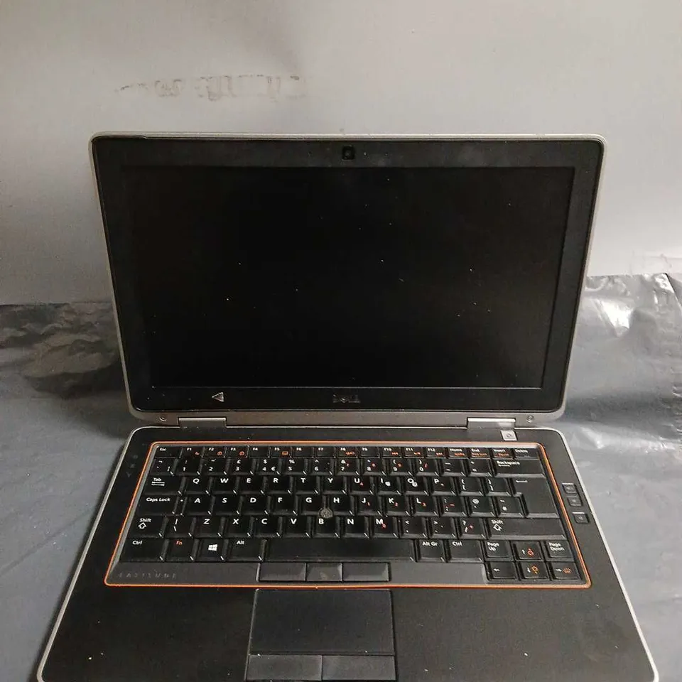 DELL LATITUDE E6320 LAPTOP 