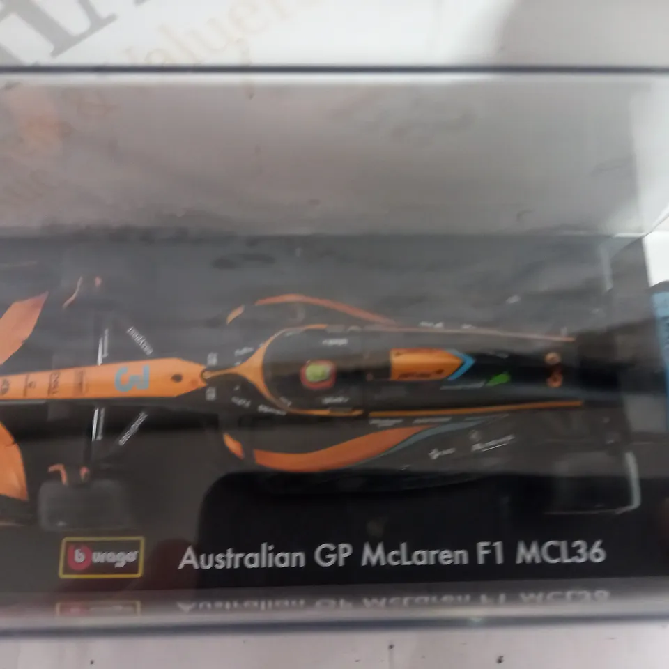 BOXED BURAGO MCLAREN F1 TEAM AUSTRALIAN GRAN PRIX -DR3 DANIEL RICCIARDO