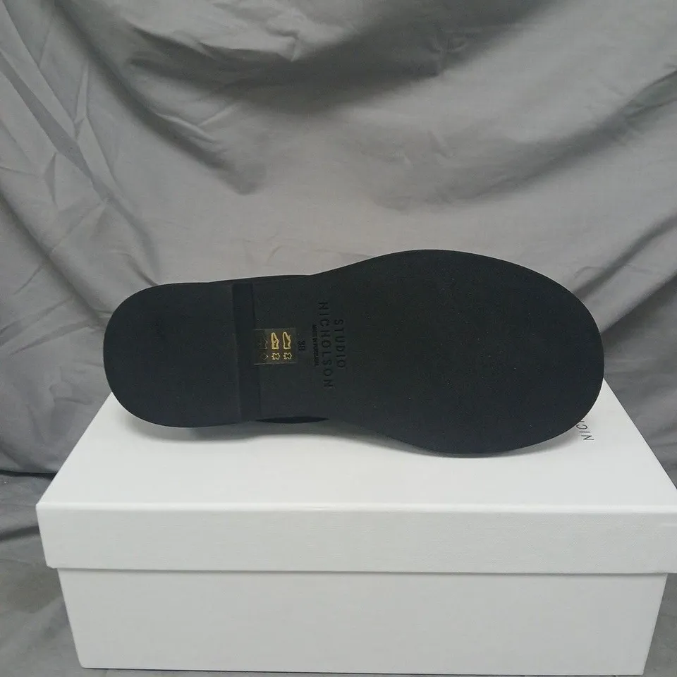 BOXED STUDIO NICHOLSON BLACK LEATHER SLIP-ON LOAFERS – SIZE  EU 38
