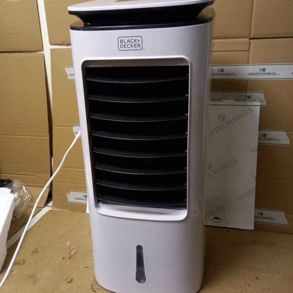 BLACK+DECKER 7 LITRE DIGITAL 2-IN-1 AIR COOLER