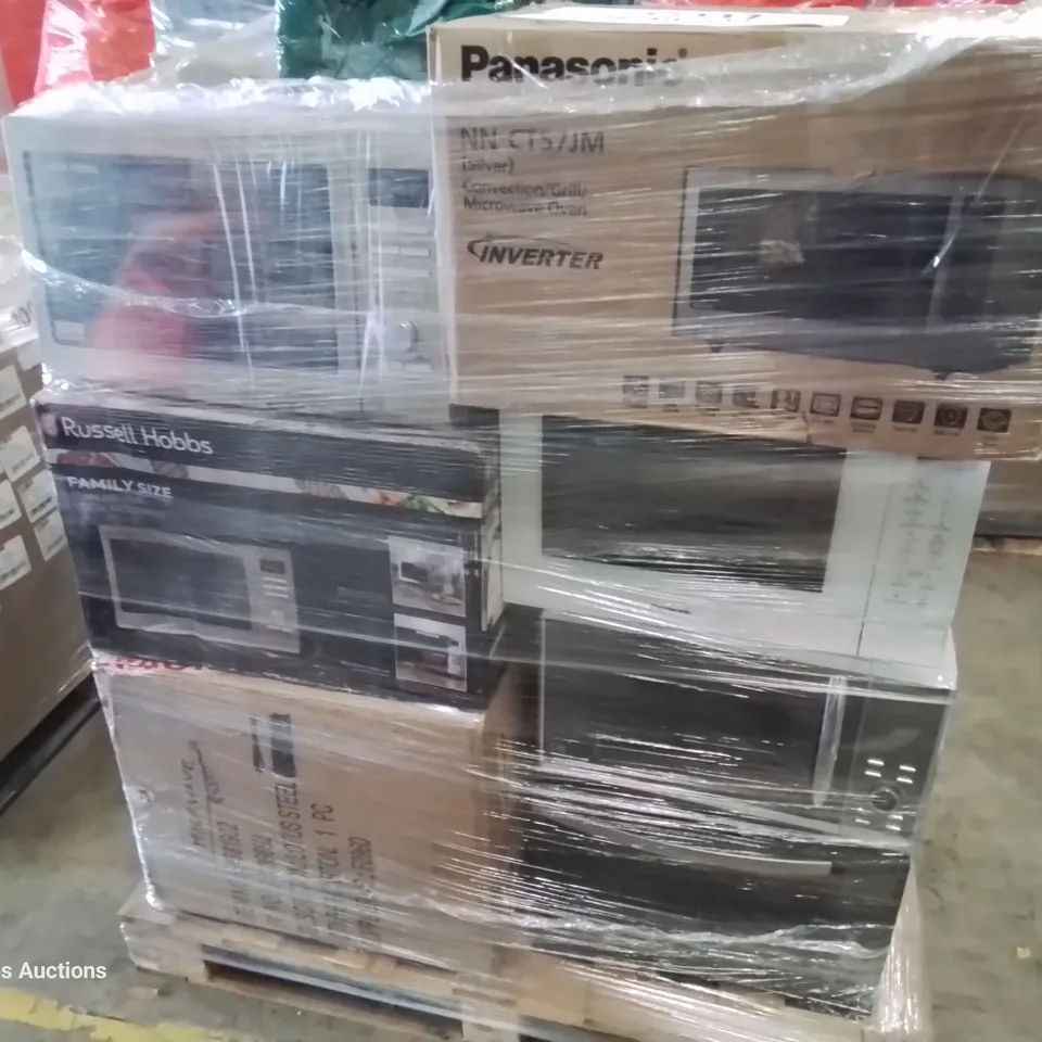 PALLET OF APPROXIMATELY 15 ASSORTED MICORWAVES TO INCLUDE