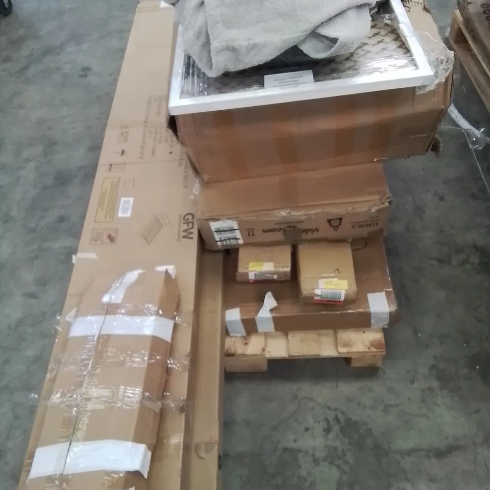 PALLET OF ASSORTED BEDROOM AND HOUSE FURNITURE PARTS ETC.
