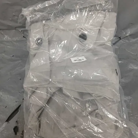 BOX APROX 10 JACKETS IN GREY SIZE M