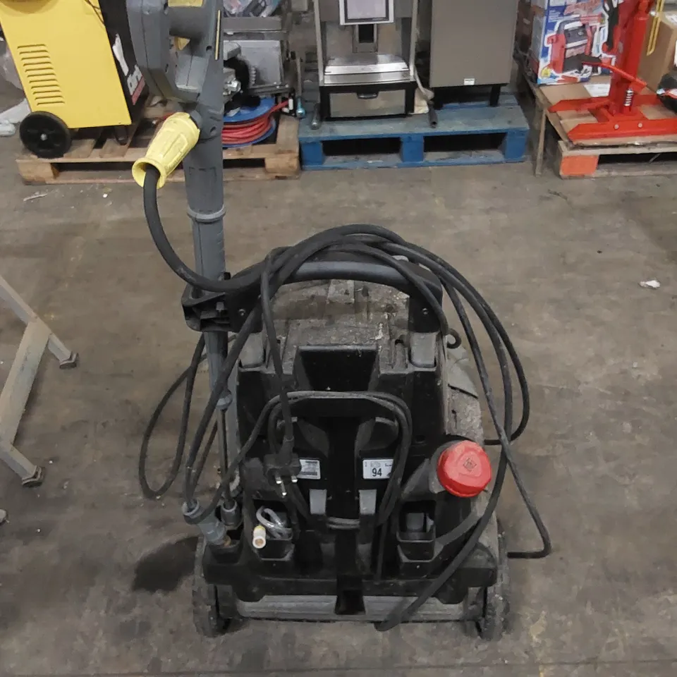 KÄRCHER HIGH PRESSURE CLEANER HDS 5/11-U