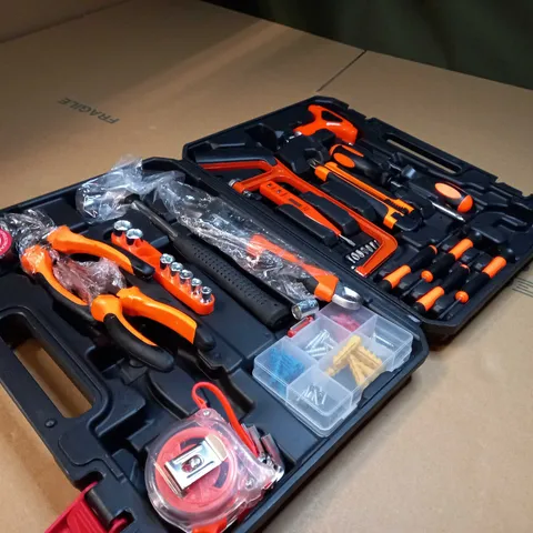 BOXED MULTI TOOL KIT