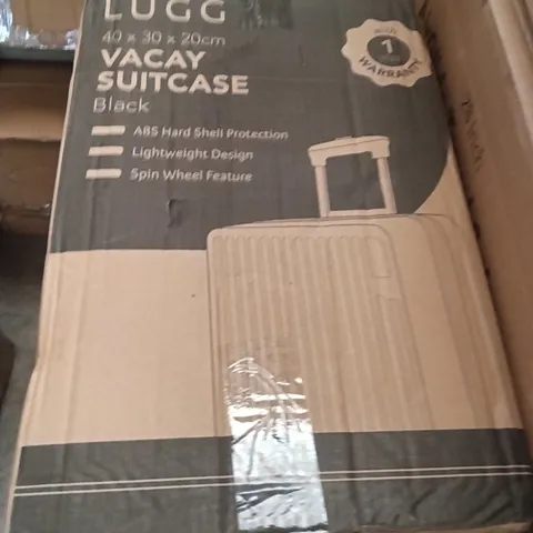 BOXED LUGG TRAVEL SUITCASE