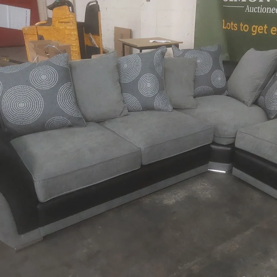 DESIGNER DANUBE SCATTERBACK CORNER SOFA