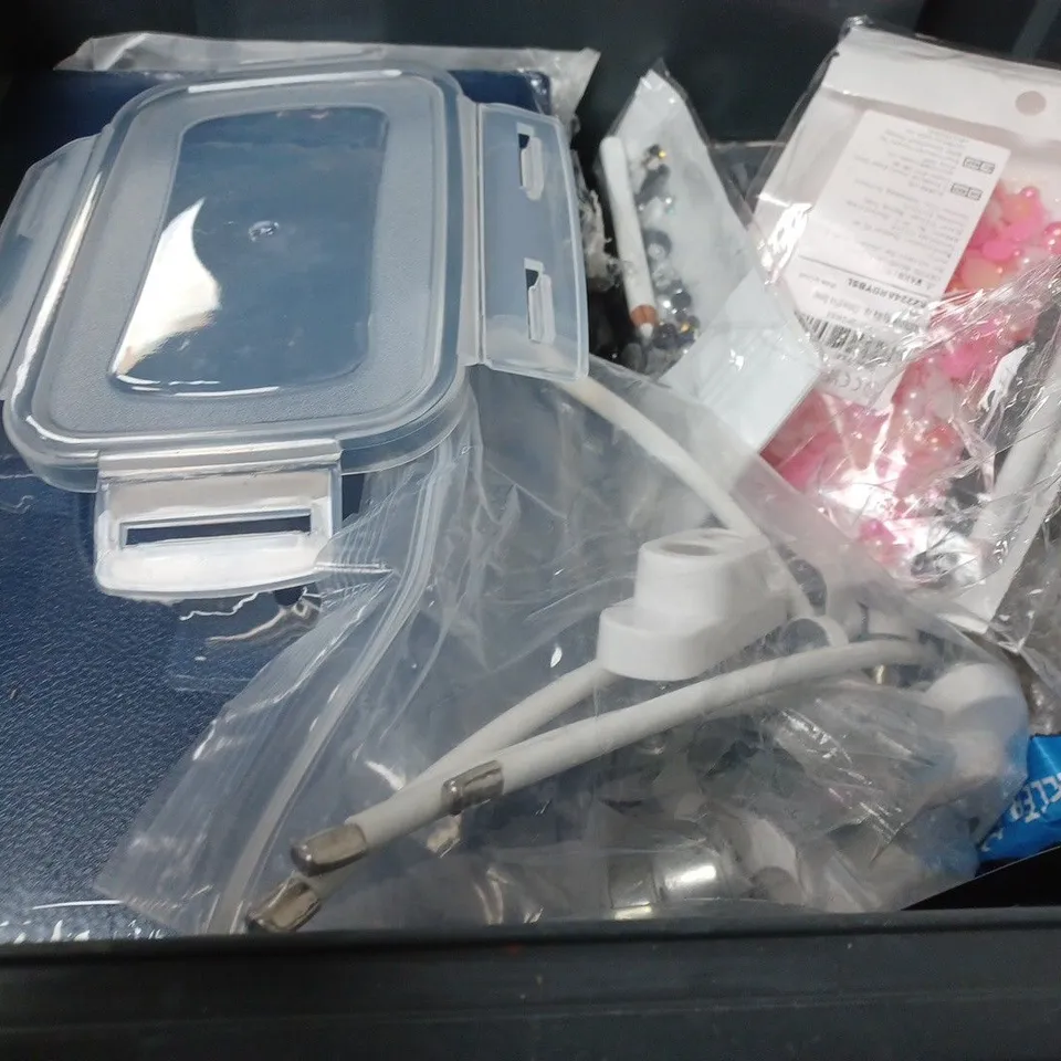 BOX OF APPROXIMATELY 15 ASSORTED ITEMS TO INCLUDE -  XFASTEN CARPET TAPE ,EASY HOME BASAL THERMOMETER , COLORCORAL UNIVERSAL DUST CLEANER ETC