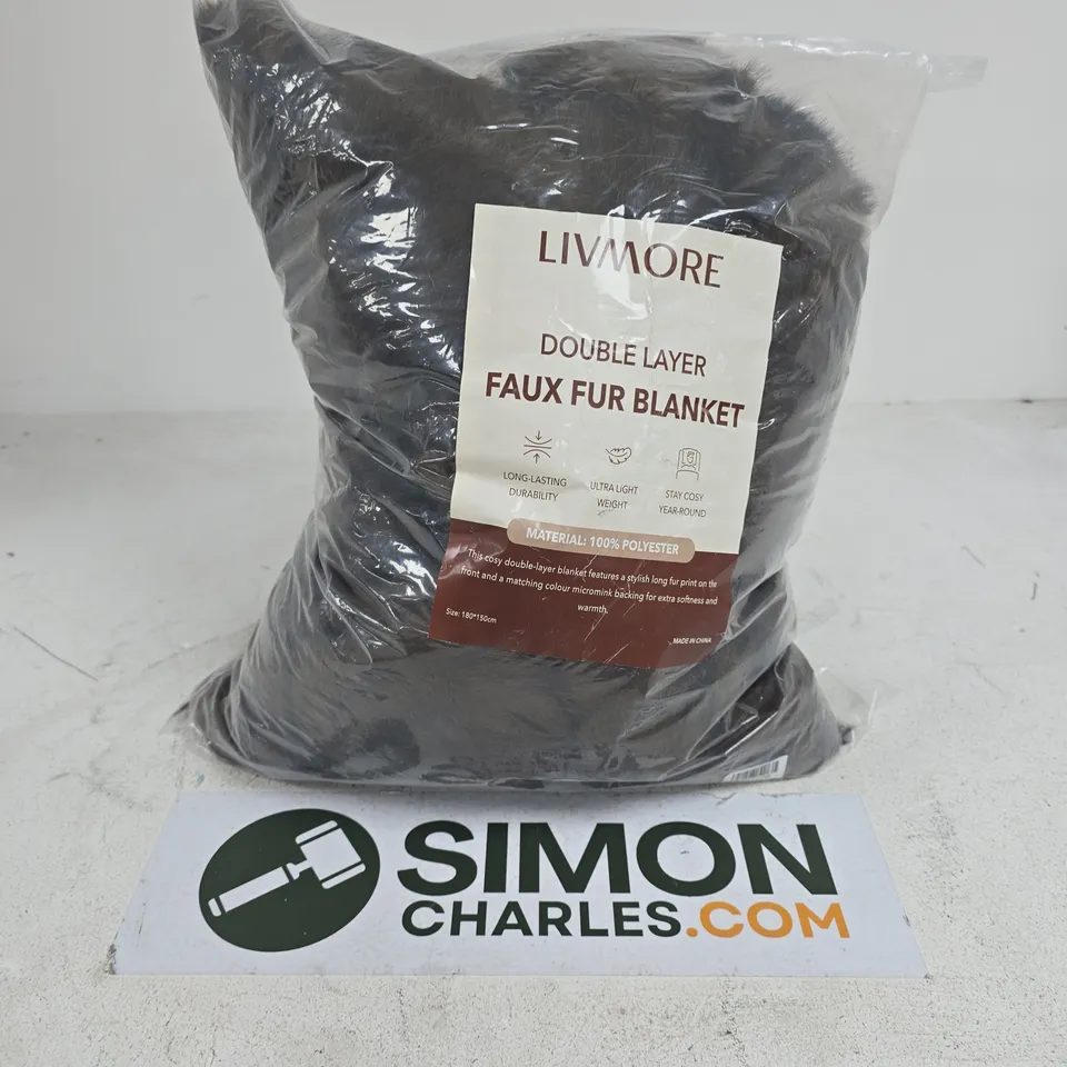 LIVMORE DOUBLE LAYER FAUX FUR BLANKET IN BROWN
